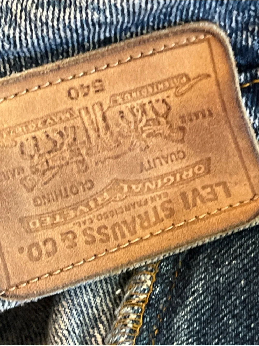Relaxed Light Wash Men’s Jeans - Casual Straight Fit